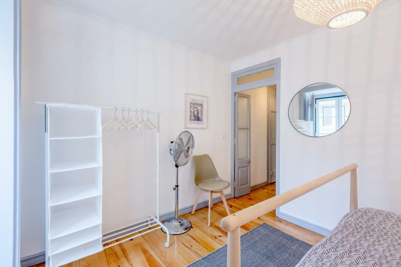 Alfama, Bright And Spacious With Private Terrace, By Timecooler Lisboa Exterior foto