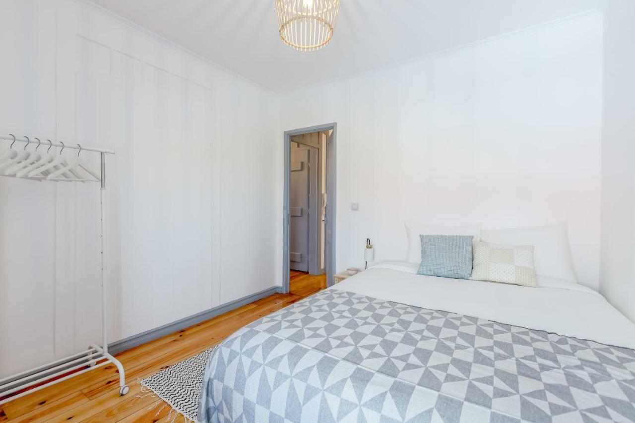 Alfama, Bright And Spacious With Private Terrace, By Timecooler Lisboa Exterior foto